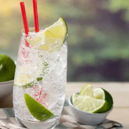 Refreshing carbonated bottled water with crisp bubbles for a rejuvenating experience.